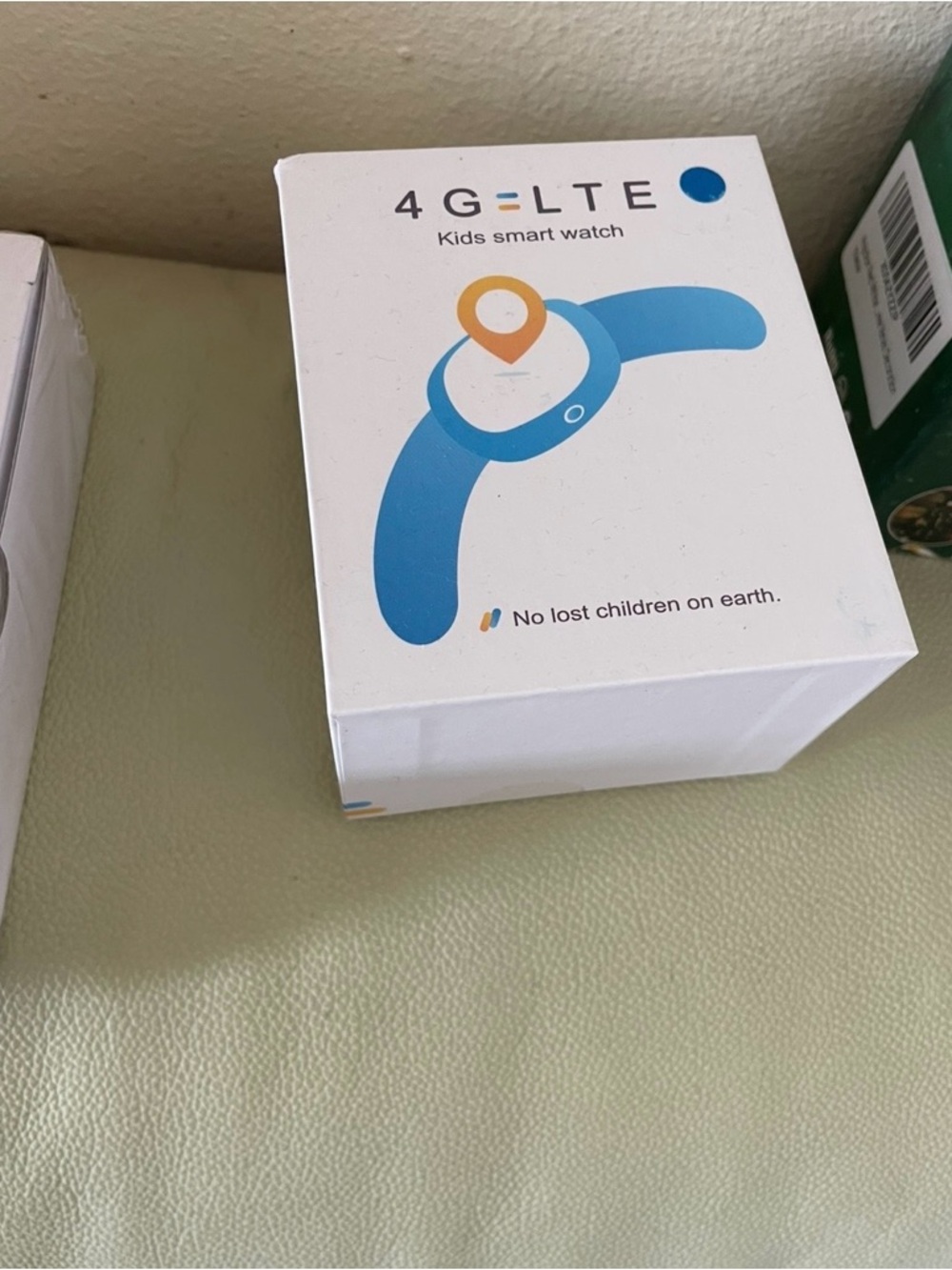 4G-LTE Kids Smart Watch - Blue & Orange Packaging